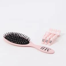 Ensemble brosse douce et pinces antidérapantes MB Beauty