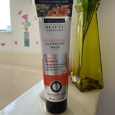 Brifhtening Overnight Mask