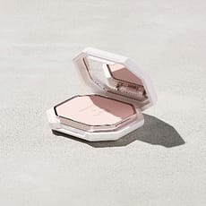 Fenty Beauty Pro Filt'r Soft Matte Longwear Foundation